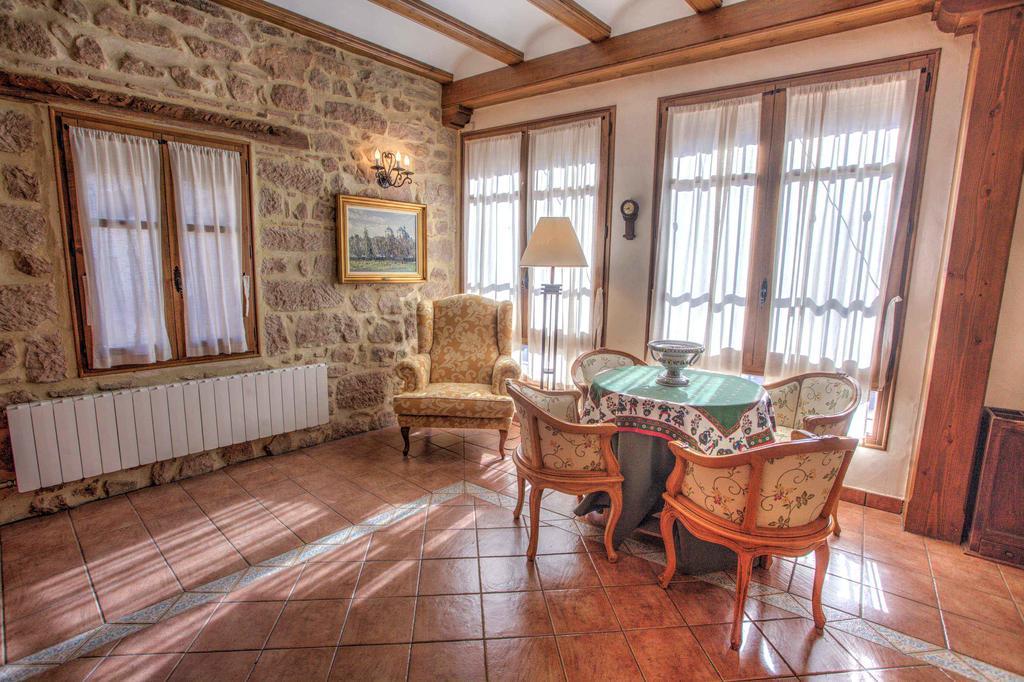 El Trebol De Mora Hotel Mora de Rubielos Kültér fotó